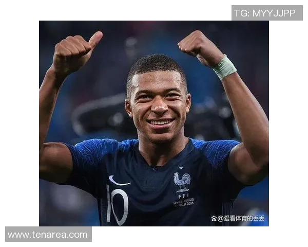 足球巨星引领风潮全球足坛最具影响力球员盘点及其背后故事